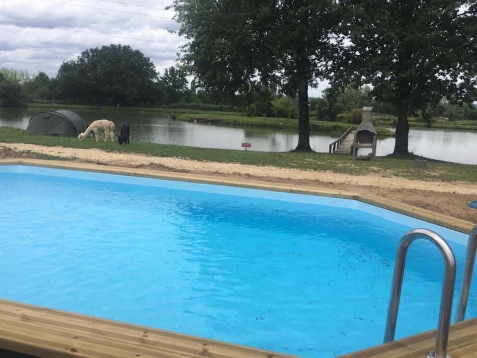 Chalet 35m2 Domaine du vieux chêne Bergerac Extérieur photo
